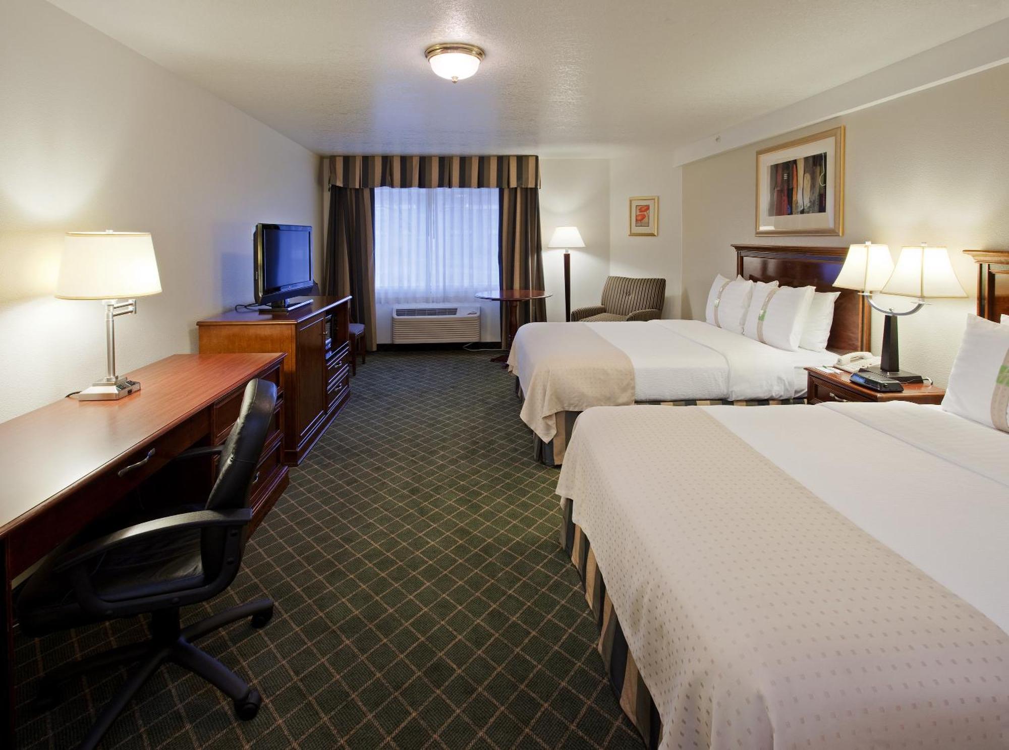 By Ihg Hotel